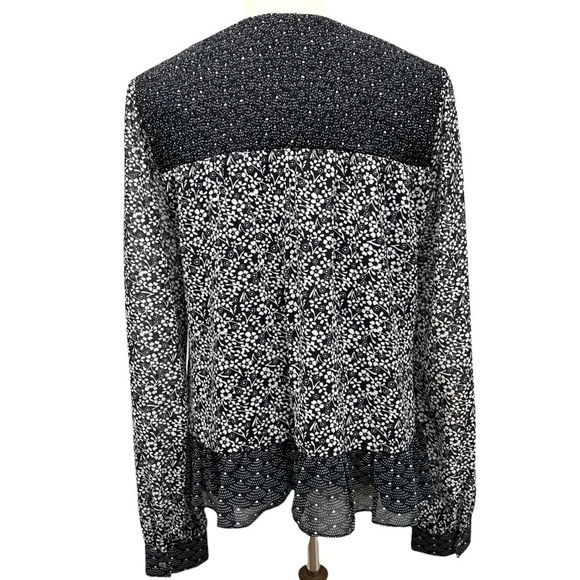 Tularosa Harrison Boho Navy & White Tassel Tie Printed Top - Picture 6 of 14